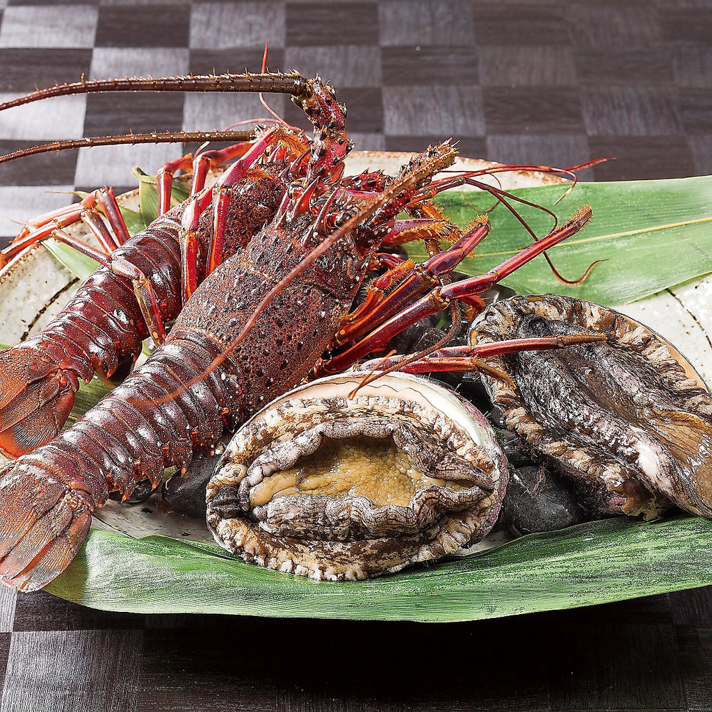 お肉だけでなく海鮮の鉄板焼もお楽しみください。