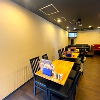 広々とした明るい店内♪