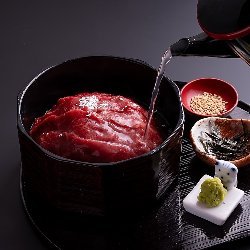 自分へのご褒美に至福の牛のひつまぶしをどうぞ。香ばしい風味と、贅沢な味わいが食欲を満たします♪