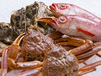 毎日鮮魚から取り寄せる本格鮮魚など自慢の料理