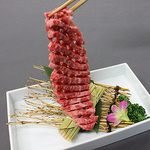 見た目にも美しい華網ロースは食べても美味なり。