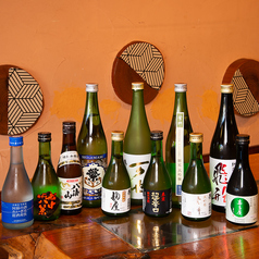 店主厳選・全国各地の地酒をご用意