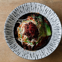 汁なし担々麺