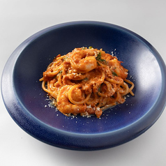 海老とルッコラの濃厚トマトクリームパスタ