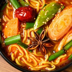 北海道野菜の薬膳ラーメン