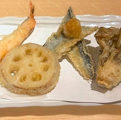 旬の天ぷら盛り合わせ