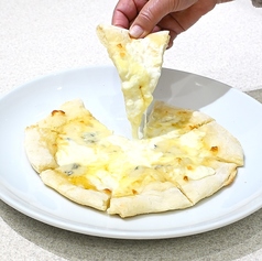 クアトロフォルマッジ(4種のチーズ)