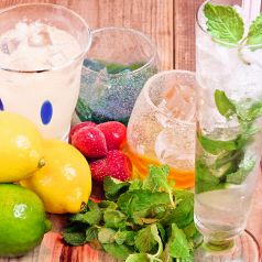 シロップは全て手作り。自家製漬け込みサワー