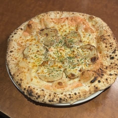 明太マヨポテトピザ