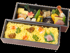 花筏(はないかだ)弁当