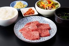 全て税込み！キムチ・ナムル・サラダ付いてます！