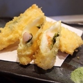 料理メニュー写真&nbsp;海老湯葉チーズ揚げ
