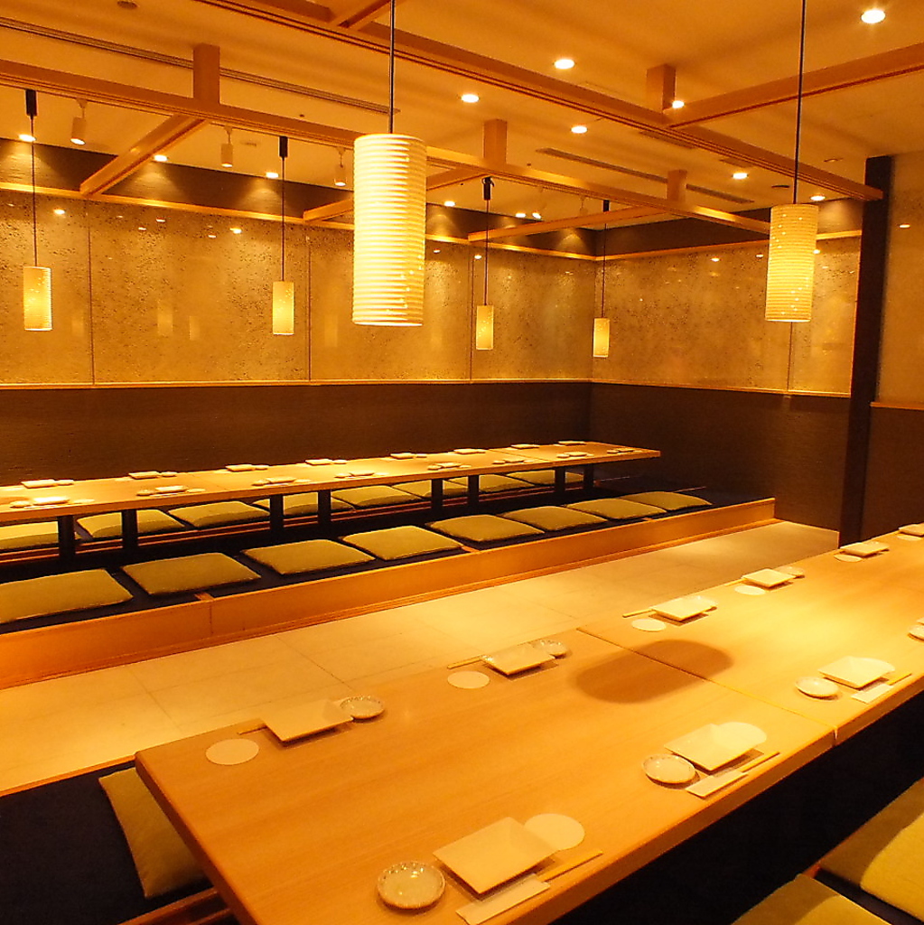 宴会個室は14名様・18名様・32名様・36名様用のお部屋がございます。