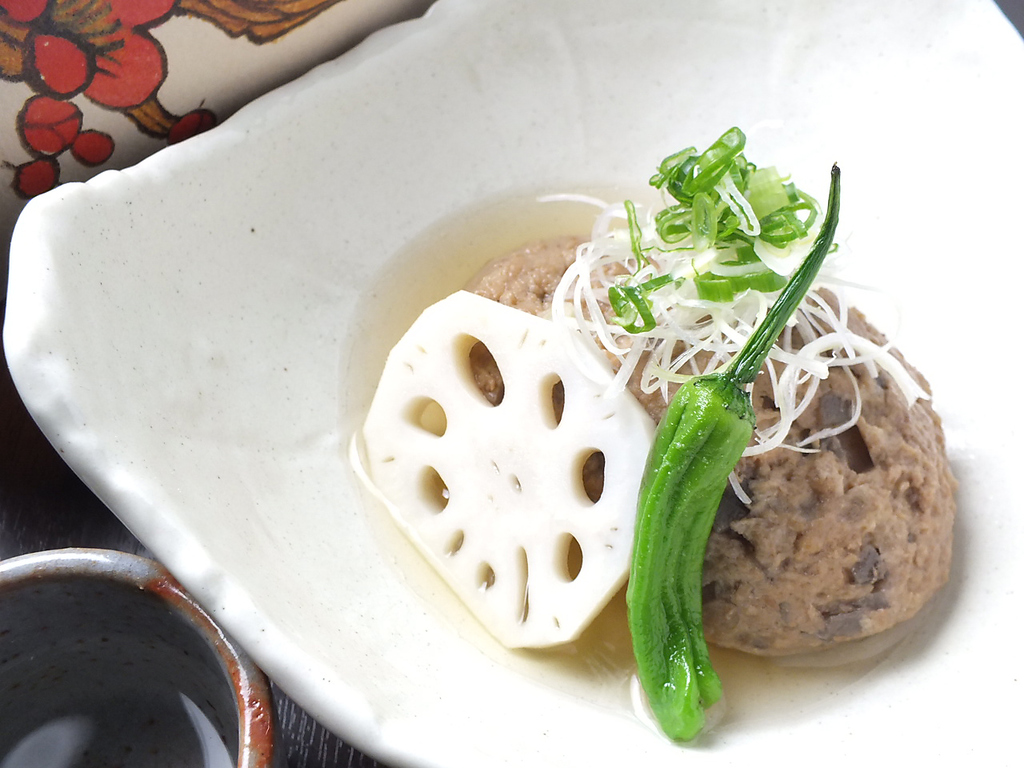 Izakaya 蓮根こだわりの料理！