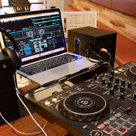 DJ設備も完備