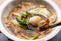 国産 もつ鍋〈塩・醤油〉