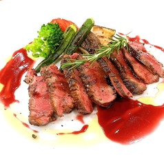 厚切り牛タンステーキ赤ワインソース