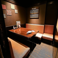 中規模のお集まりにもおすすめです。飲み放題付コースはご予算やご利用シーンに合わせてお選びいただけるので、様々なご利用シーンに最適です。