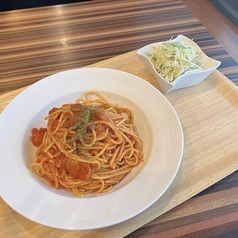 ナポリタン(サラダ付)