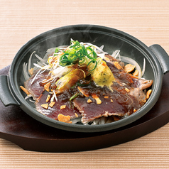 鰹叩きのガーリックステーキ