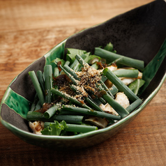 博多ネギと蒸し鶏のおつまみサラダ