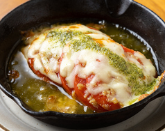 トマトとモッツァレラチーズのオーブン焼き