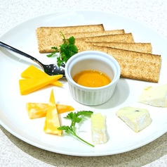 チーズの盛り合わせ