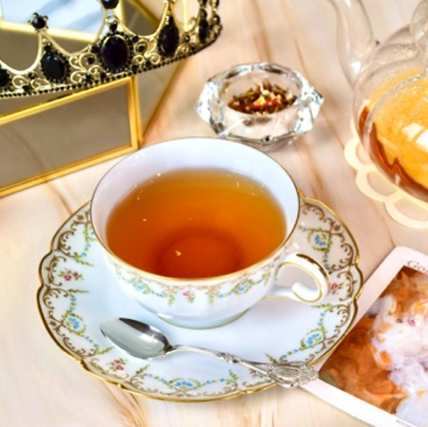 THELLERIO TEA ROOM eIeB[[