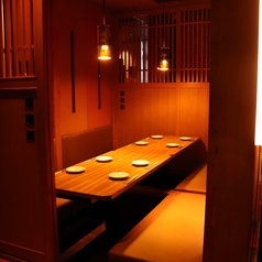肉と旬の海鮮 ゆらり 金山店の雰囲気1