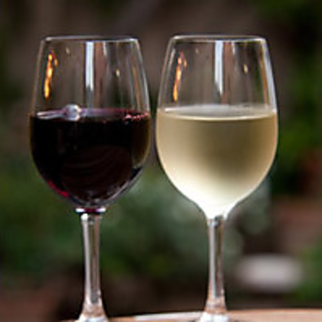 ノンアルコールのスパークリングワイン・白ワイン・赤ワインはドライバーの方に好評です。