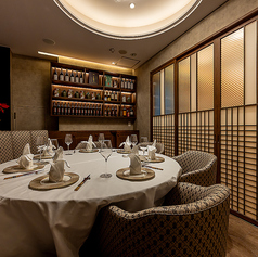 20名様以上で貸し切り可能！最大50名様まで対応可能な広々とした空間で、大切なイベントや特別な集まりをお楽しみいただけます。詳細はお電話にてご相談ください。