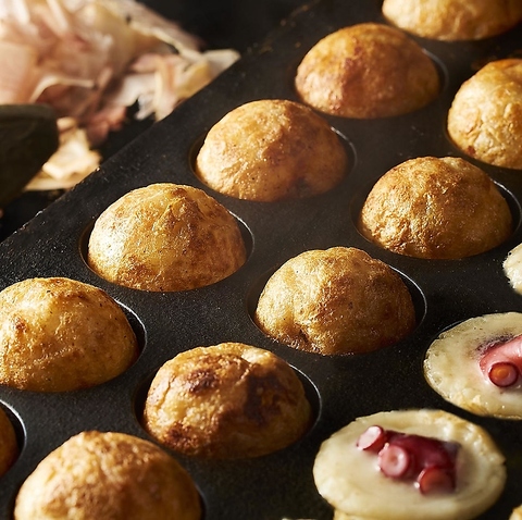 元祖会津屋のアツアツたこ焼きで笑顔がこぼれる味、地元に愛される味をご堪能頂けます