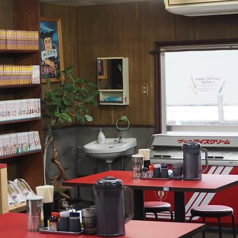 中華そば 木具屋 本店の雰囲気2