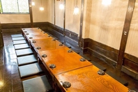 夜の楽しみ、朝まで続く！飲み放題専門店