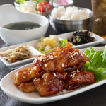 仕事の後にリラックスできる居心地の良い空間があり、気軽に立ち寄ってリフレッシュできる場所です！