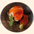 料理メニュー写真&nbsp;【肴巻き】溢れるいくらとサーモンユッケ