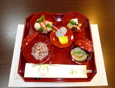 お食い初め膳