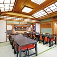 【2階座敷席貸切/40名様～50名様】和の趣が感じられる空間で、心ゆくまで宴会をお楽しみいただけます！40名様～50名様までの大人数に対応可能な座敷席は、2階の1フロア貸し切りとなります。地域の集まりや同窓会、歓送迎会、会社の宴会など、さまざまなシーンに最適です◎ご利用の際は、事前のご予約をお願いいたします。