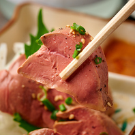 売切御免のレバー刺し