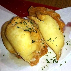 チーズぎょうざ