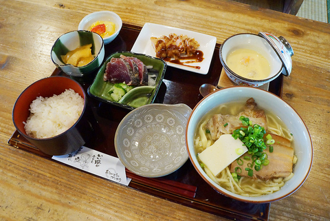 琉球茶房 あしびうなぁ 首里 居酒屋 ホットペッパーグルメ