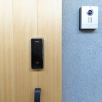 完全予約制でオートロックを完備。ゆったりとした空間の中、優雅なひとときがお楽しみいただけます。