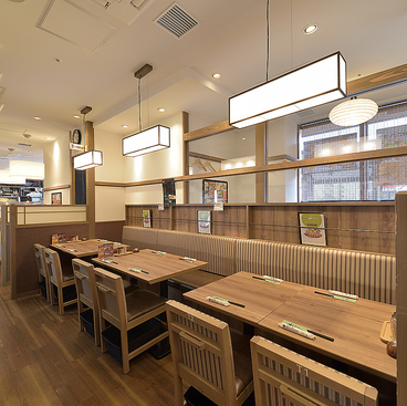 牛たん炭焼 利久 tekuteながまち店の雰囲気1