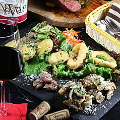 飲み放題コースは4500円～ご予約可能！