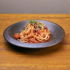 ナポリ名物　スパゲッティ・プッタネスカ　