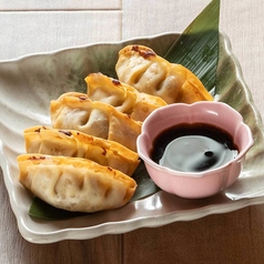 海鮮居酒屋の揚げ餃子