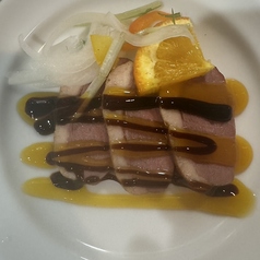 合鴨とフルーツ マンゴソース