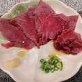 料理メニュー写真 馬肉のスライス