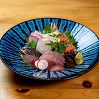 今朝獲れ鮮魚のお造り盛り合わせ♪