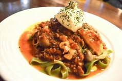 モッツァレラチーズとミートソース